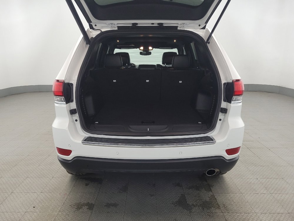 Used 2022 Jeep Grand Cherokee Limited image 29