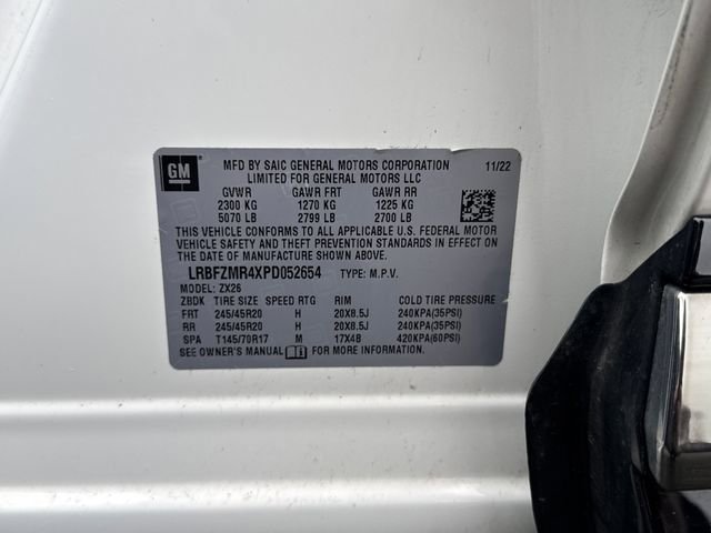 Used 2023 Buick Envision Preferred w/ Sport Touring Package AWD/4WD image 23