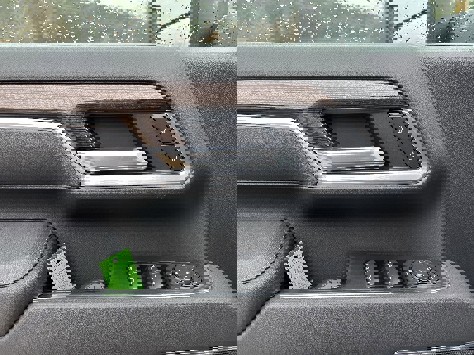 New 2026 Chevrolet Silverado 3500 LT w/ Convenience Package image 16