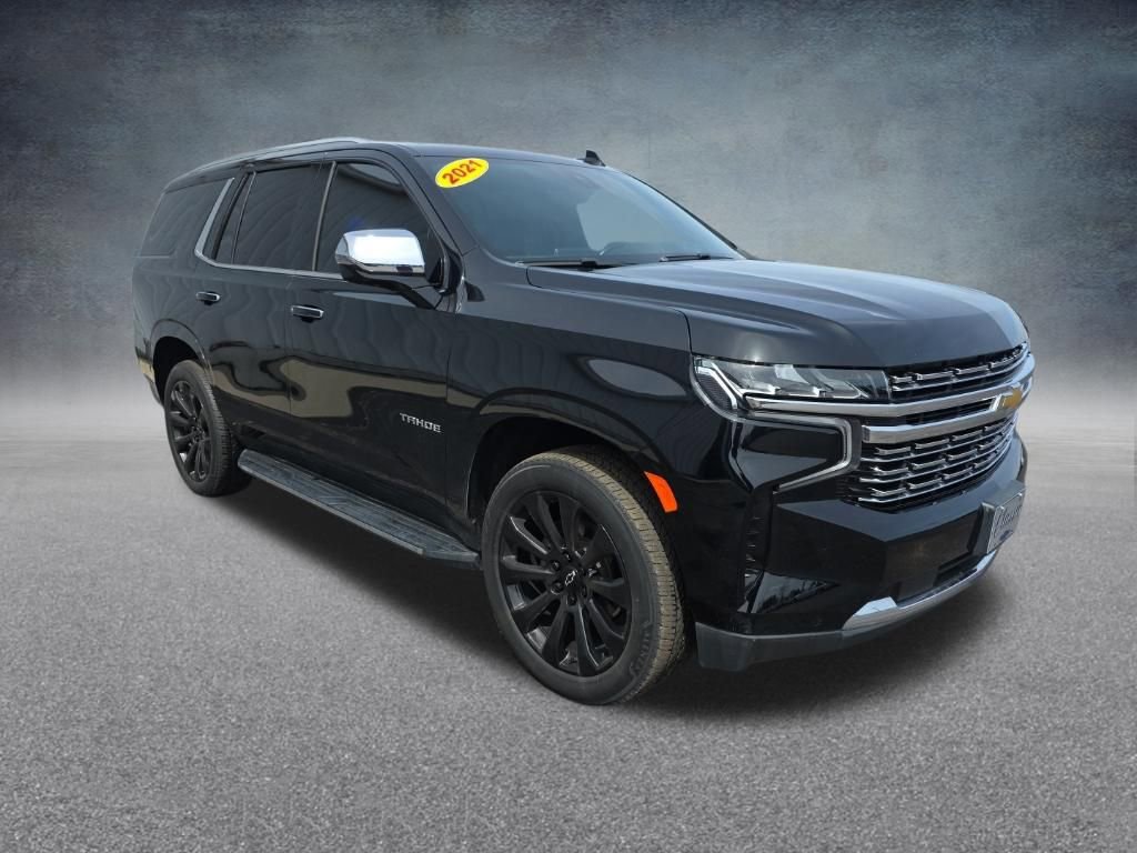 Used 2021 Chevrolet Tahoe Premier w/ Premium Package AWD/4WD image 4