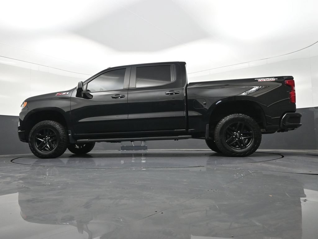 Used 2024 Chevrolet Silverado 1500 LT Trail Boss w/ LT Trail Boss Premium Package AWD/4WD image 24
