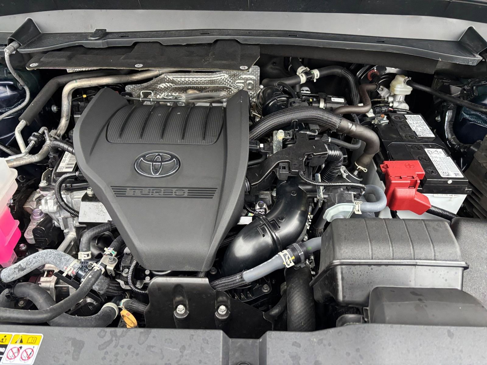 Used 2025 Toyota Grand Highlander FWD image 33