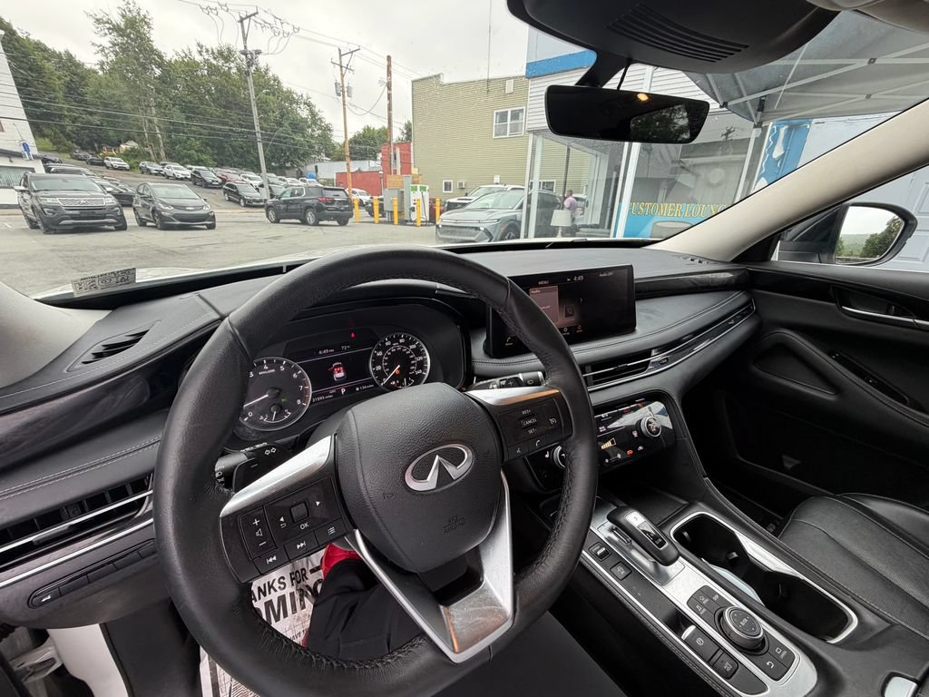 Used 2023 INFINITI QX60 Pure AWD/4WD image 22