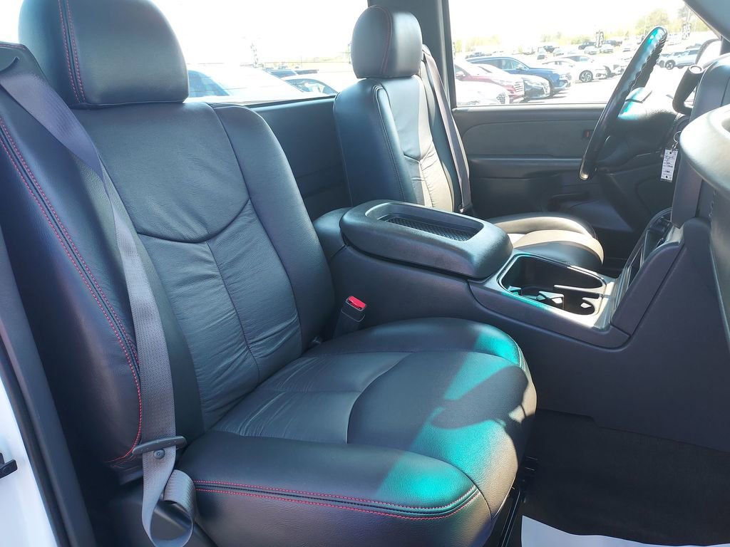 Used 2003 Chevrolet Silverado 1500 LS image 27