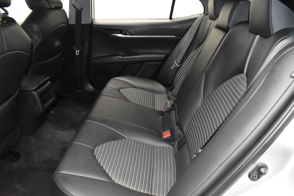 Used 2023 Toyota Camry SE FWD image 29