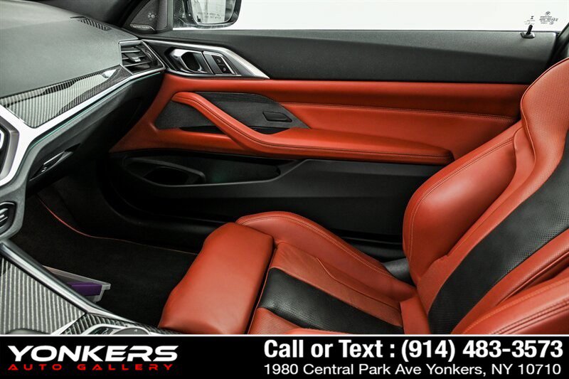 Used 2022 BMW M4 xDrive Competition w/ M Carbon Exterior Package AWD/4WD image 25