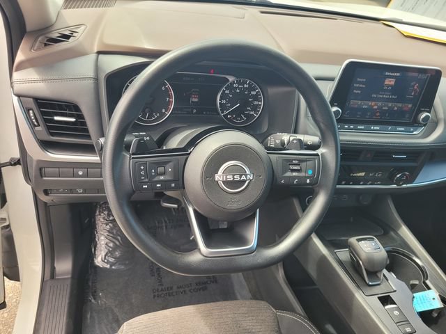 Certified 2023 Nissan Rogue SV FWD image 30