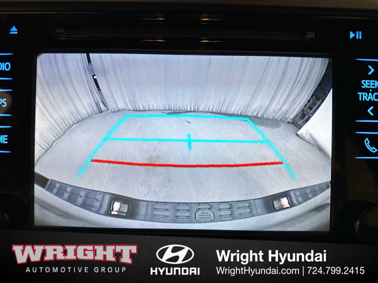 Used 2018 Toyota Tacoma Limited image 26