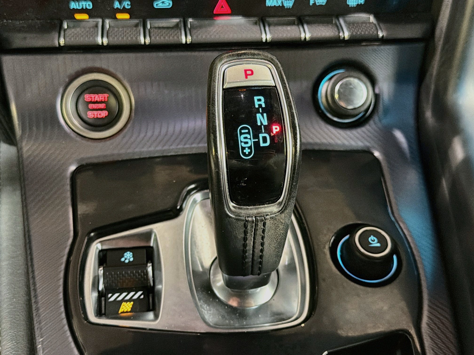 Used 2023 Jaguar F-TYPE R-Dynamic AWD/4WD image 26