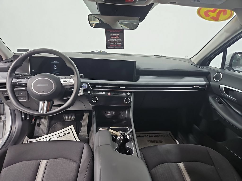 Certified 2025 Hyundai Sonata SEL AWD/4WD image 14