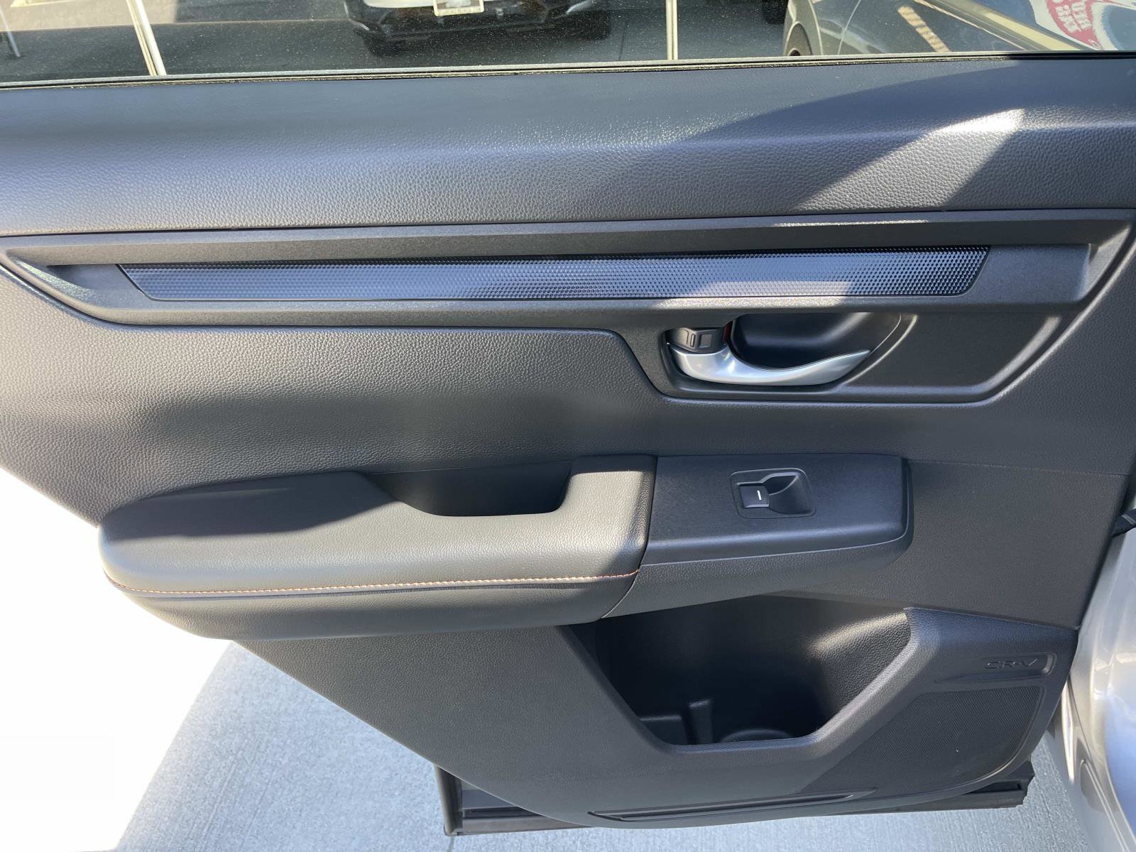 Certified 2025 Honda CR-V Sport image 18