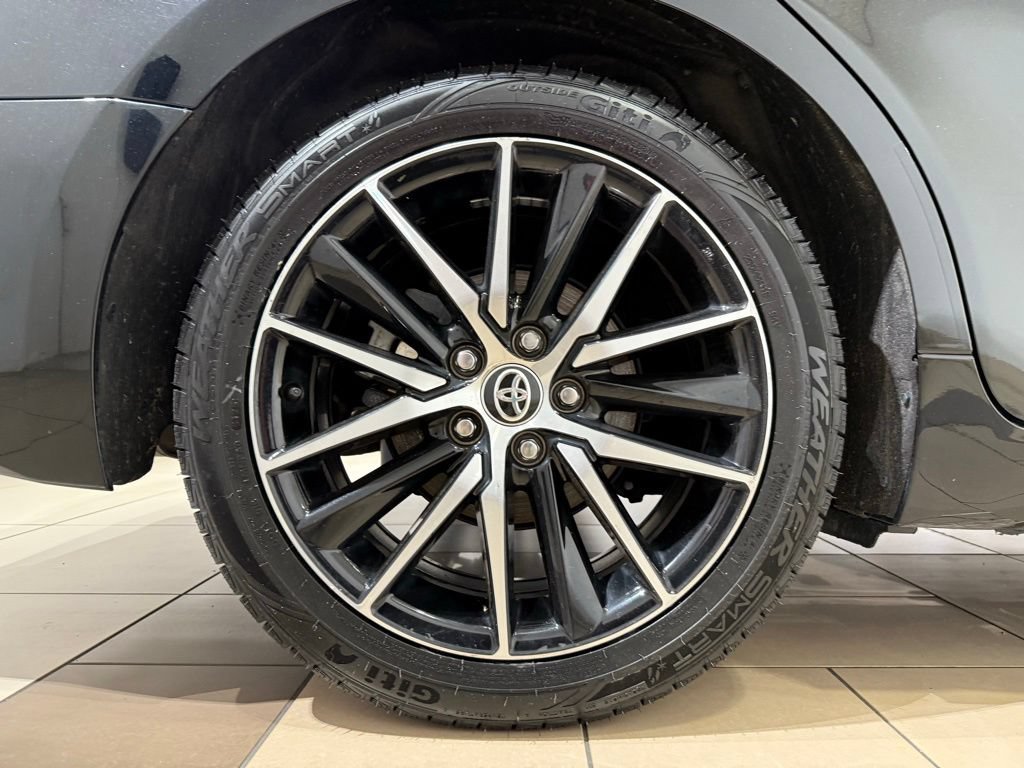 Certified 2024 Toyota Camry SE FWD image 9