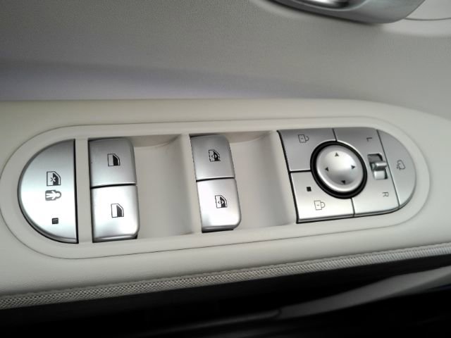 Used 2023 Hyundai Ioniq 5 SEL w/ Cargo Package image 35