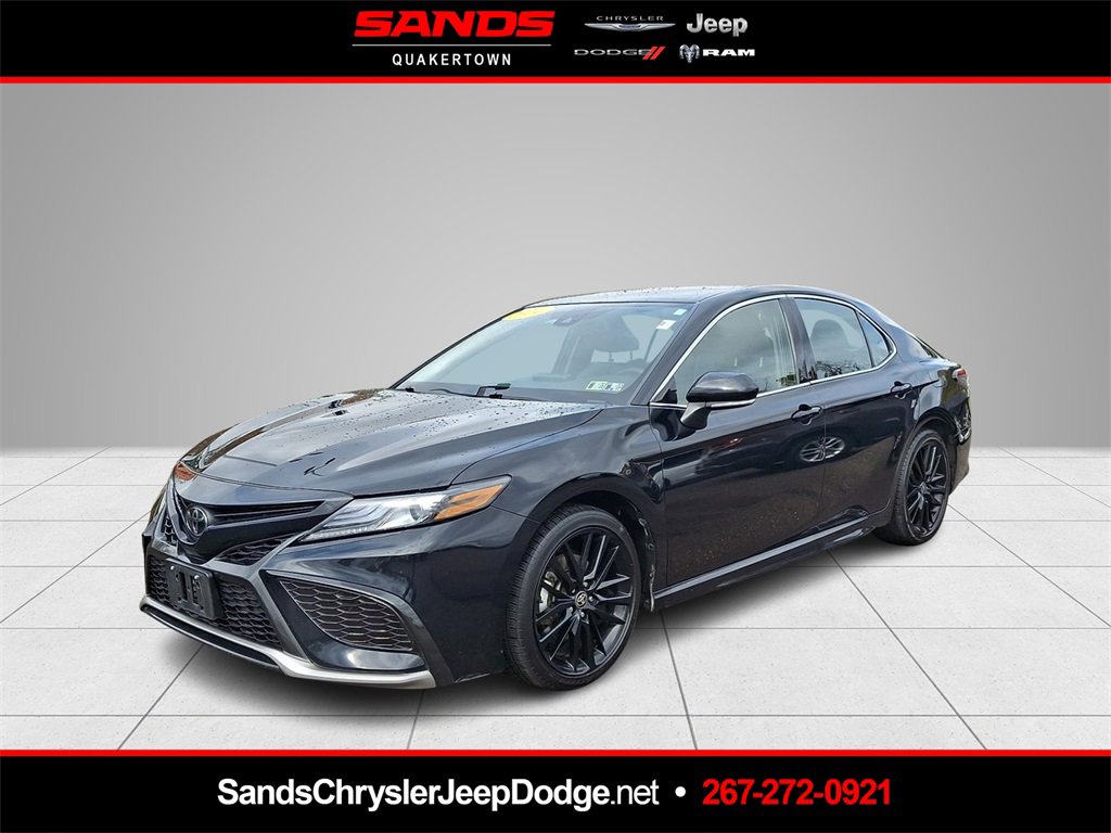 Used 2024 Toyota Camry XSE image 1