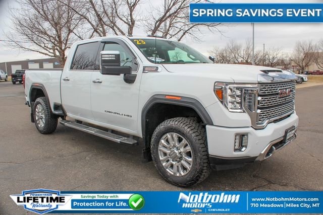 Used 2023 GMC Sierra 3500 Denali AWD/4WD image 6