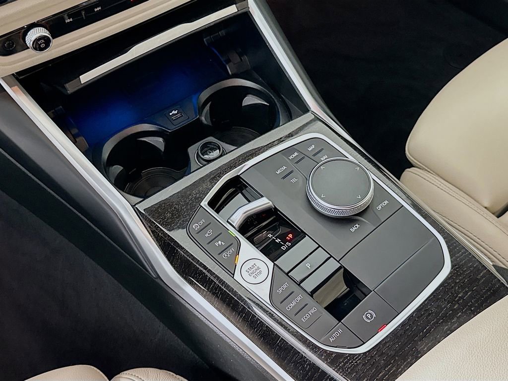 Certified 2023 BMW 330i Sedan w/ Premium Package RWD image 17
