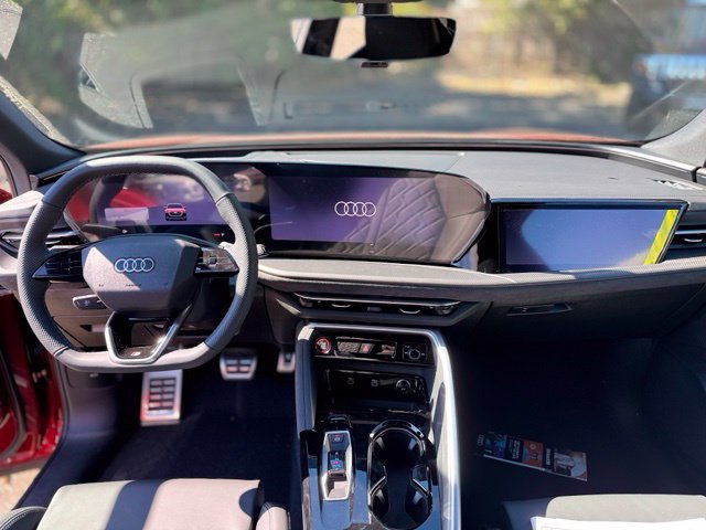 New 2026 Audi SQ5 Prestige AWD/4WD image 17