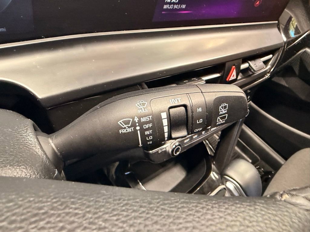 Used 2024 Kia Seltos X-Line AWD/4WD image 23