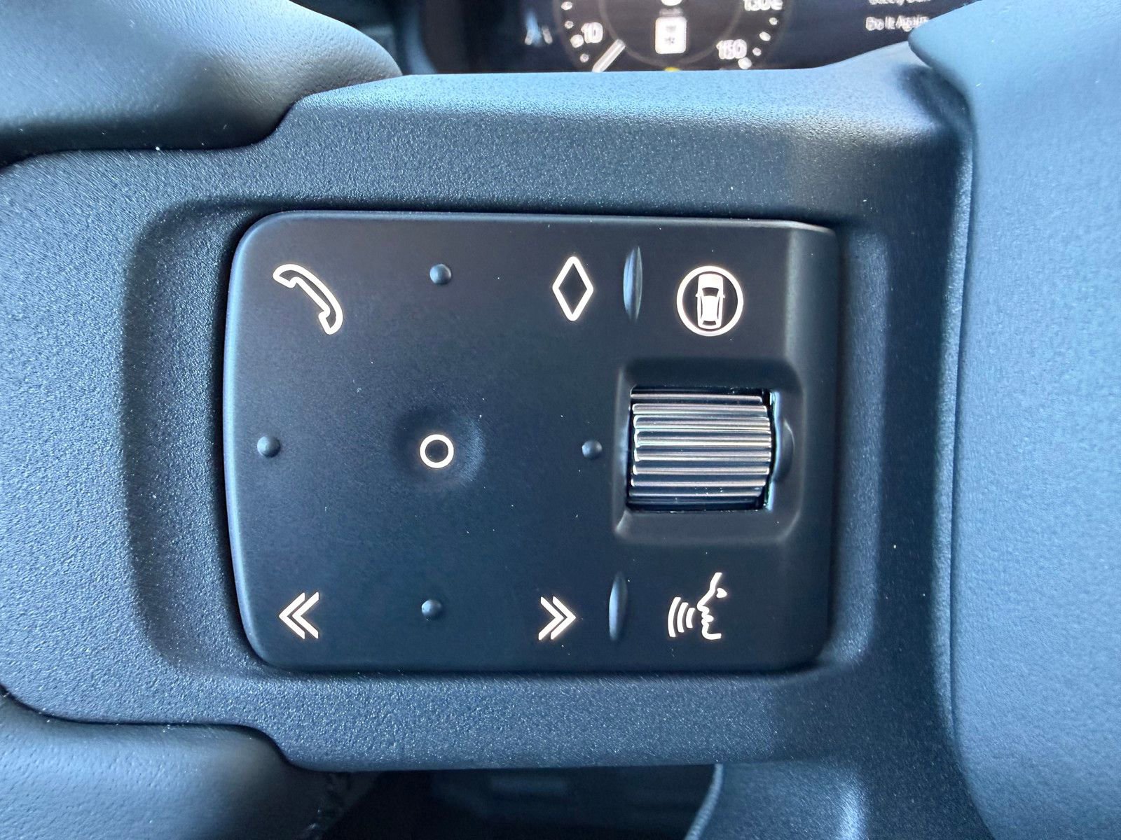 New 2026 Land Rover Defender 130 X AWD/4WD image 11