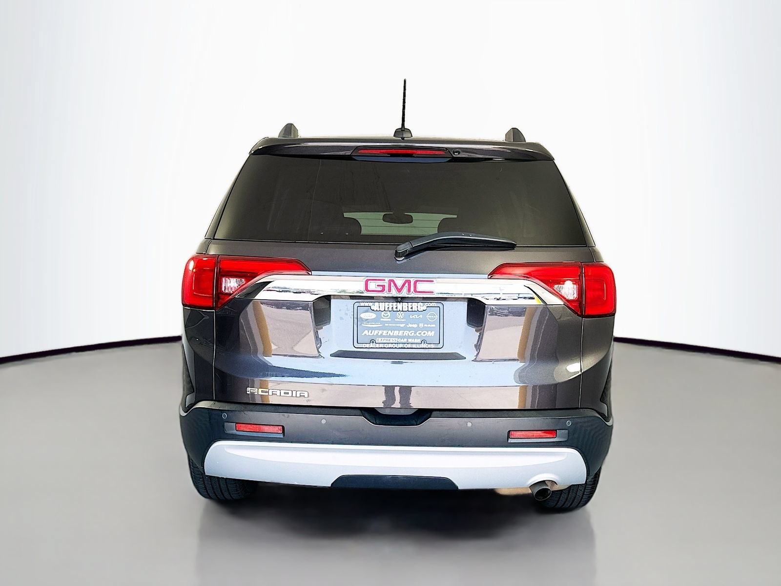 Used 2019 GMC Acadia SLT FWD image 6