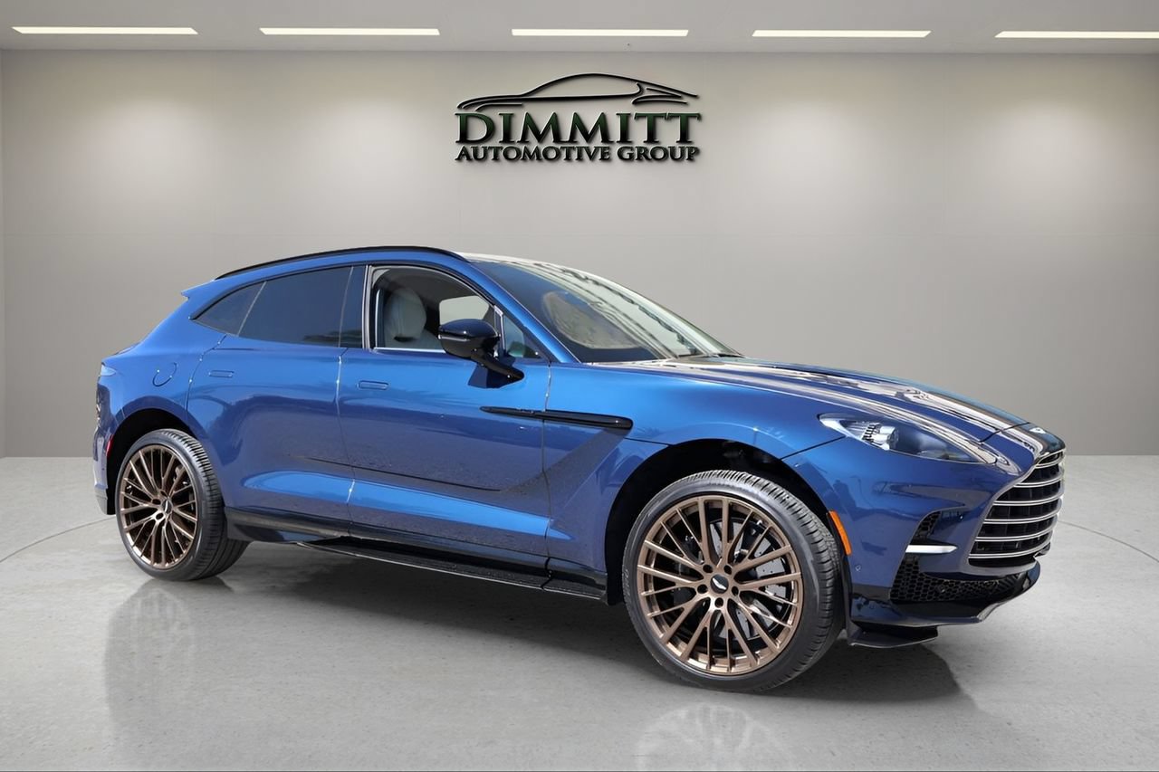 Used 2025 Aston Martin DBX 707 AWD/4WD image 7