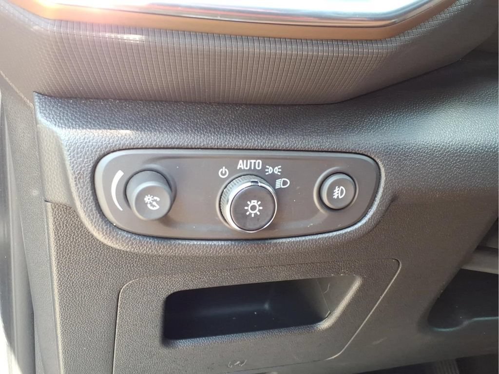 Certified 2023 Chevrolet TrailBlazer ACTIV FWD image 16