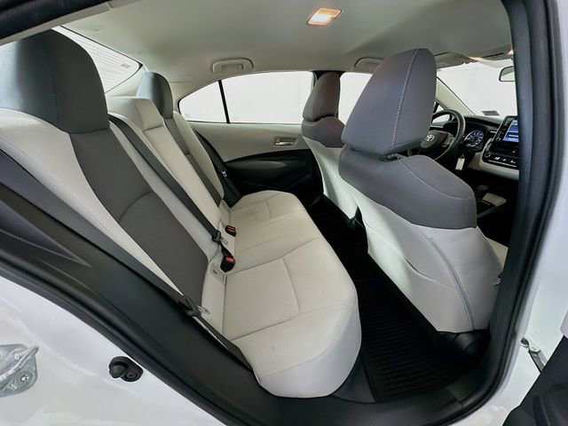 Used 2020 Toyota Corolla LE image 24