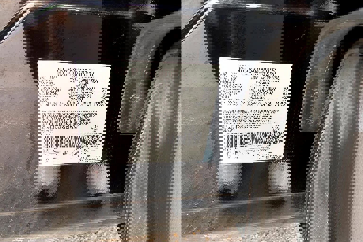 Used 2017 Ford Edge Titanium w/ Equipment Group 302A image 31