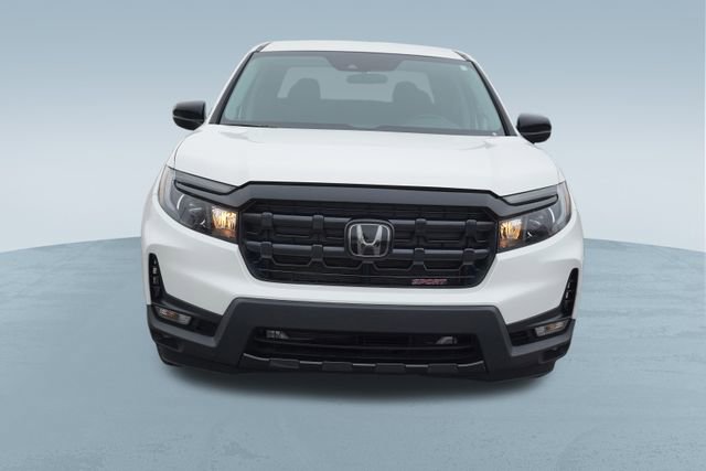 Used 2025 Honda Ridgeline Sport+ image 2