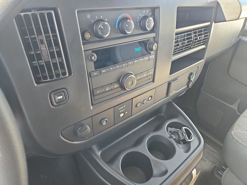 New 2026 Chevrolet Express 2500 w/ Driver Convenience Package image 3