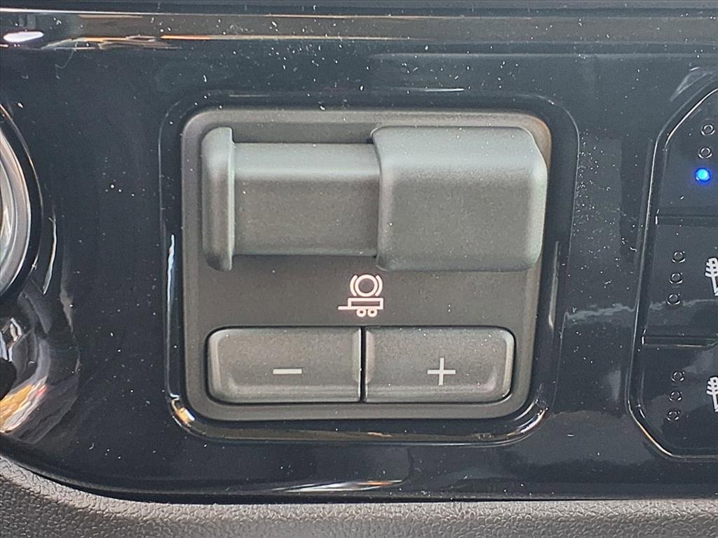 New 2026 Chevrolet Silverado 2500 LTZ w/ LTZ Premium Texas Edition image 5