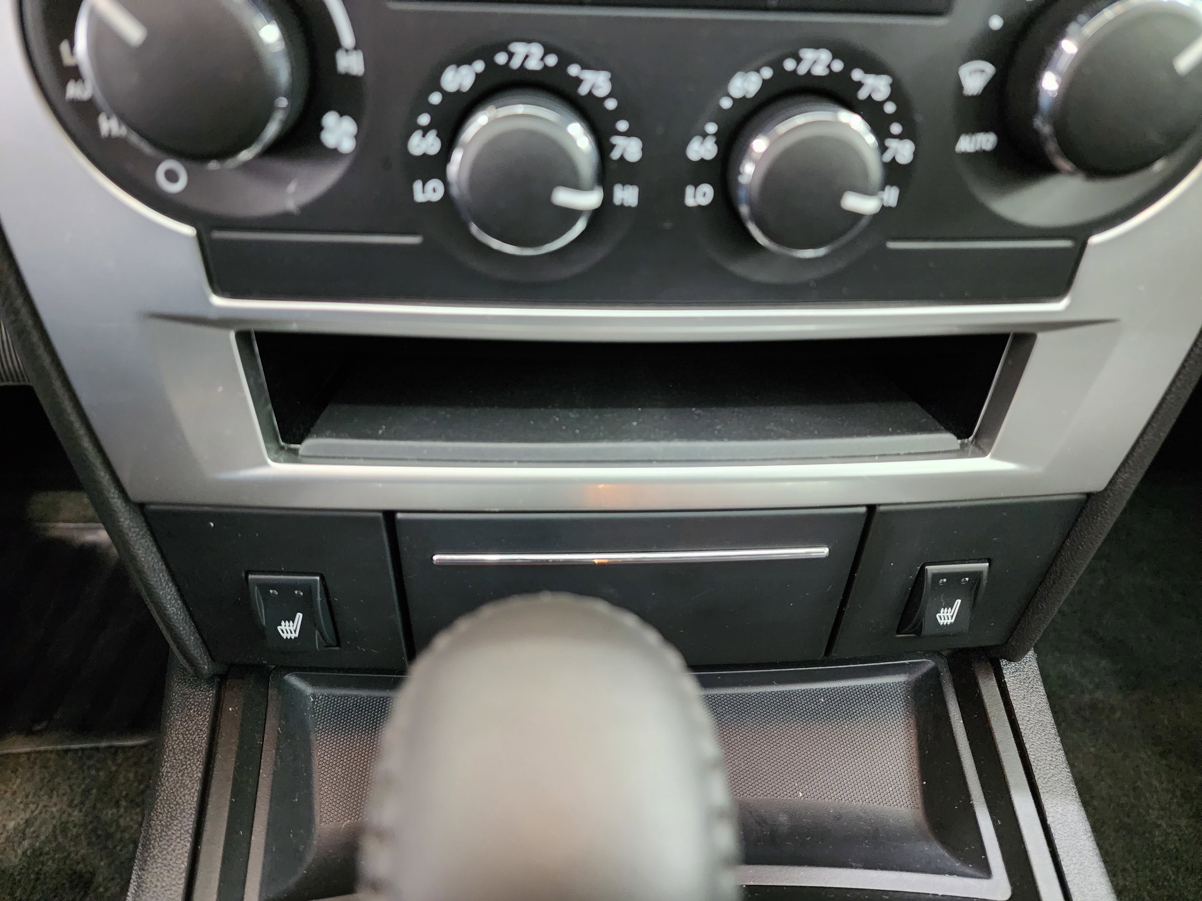 Used 2008 Dodge Charger SRT8 RWD image 40