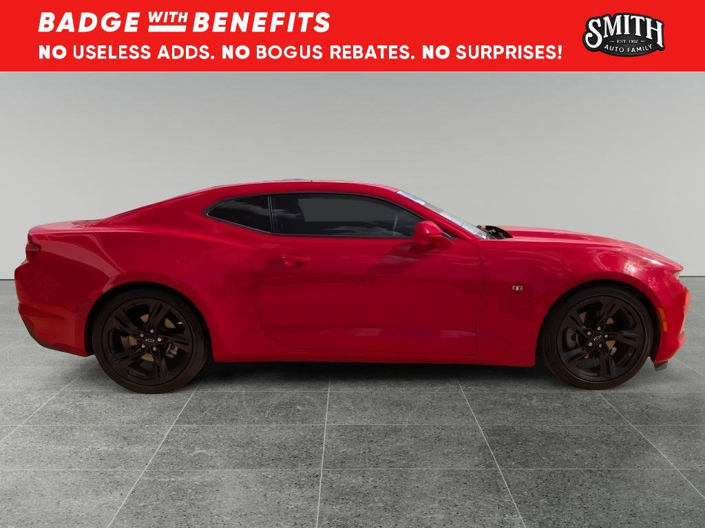 Used 2024 Chevrolet Camaro LT RWD image 3