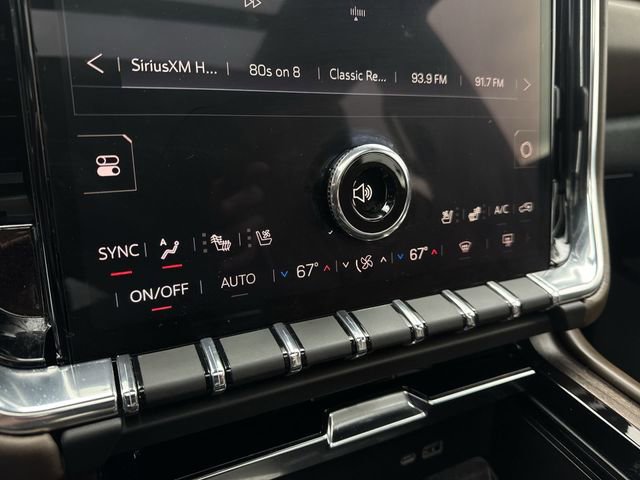 Certified 2025 GMC Yukon Denali Ultimate w/ LPO, Floor Liner Package image 36