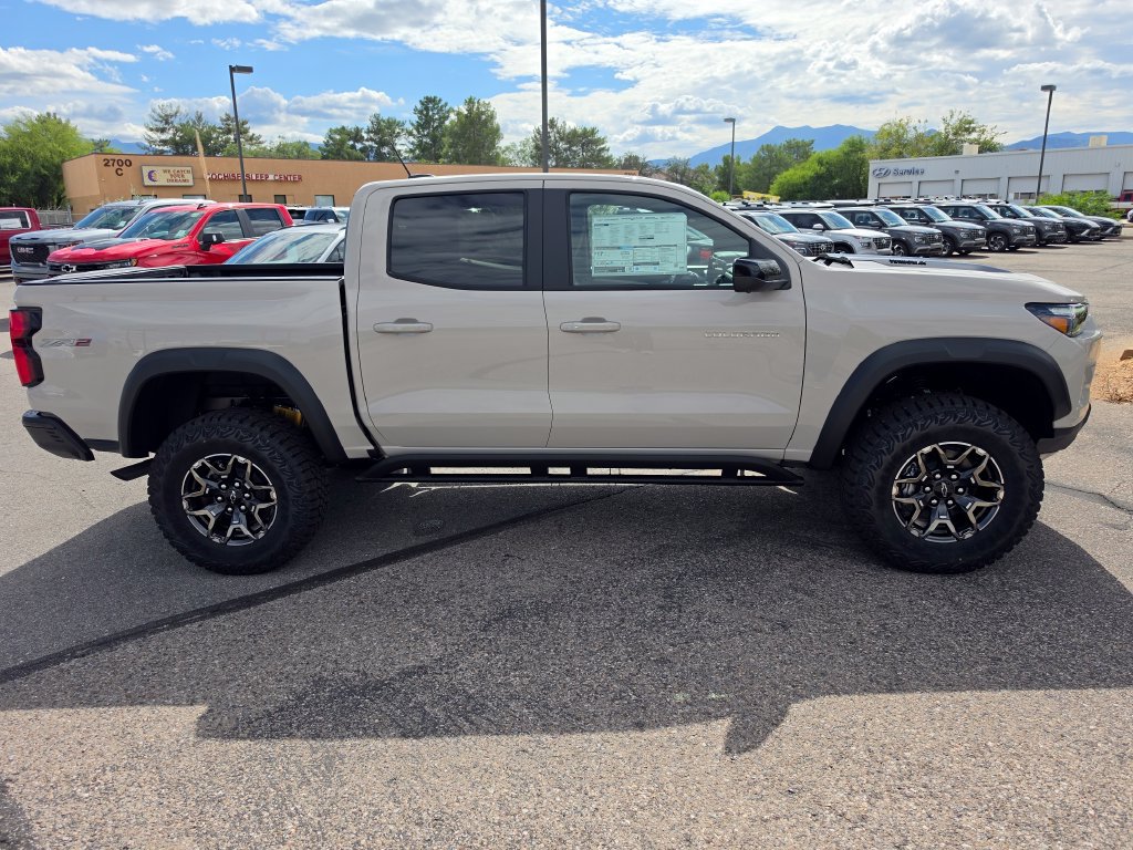 New 2026 Chevrolet Colorado ZR2 w/ Technology Package AWD/4WD image 6