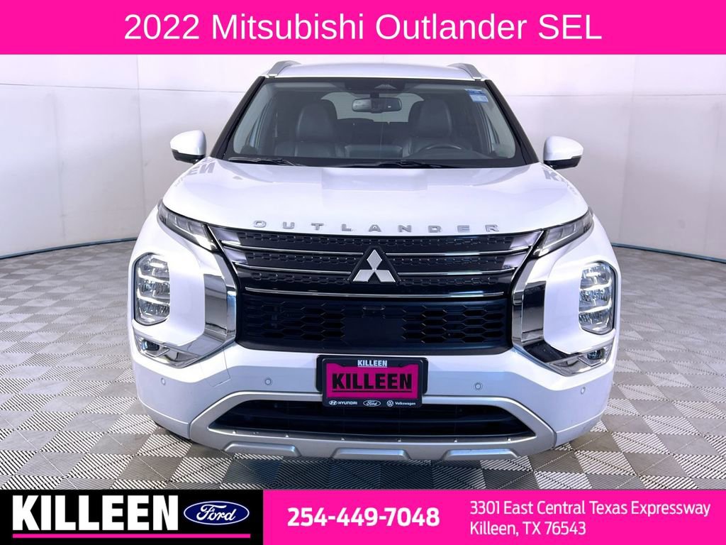 Used 2022 Mitsubishi Outlander SEL image 2