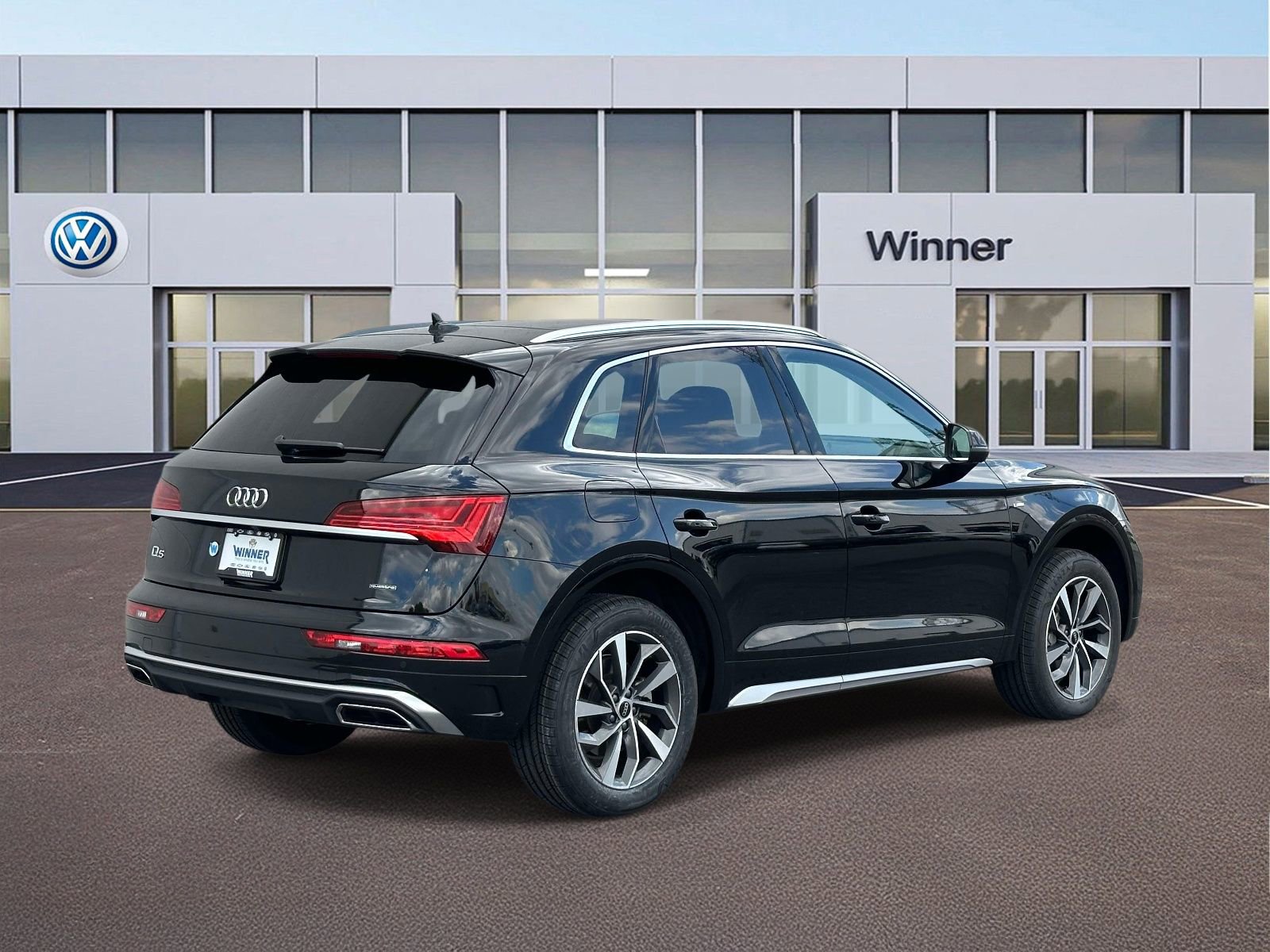 Used 2023 Audi Q5 2.0T Premium w/ Convenience Package AWD/4WD image 5