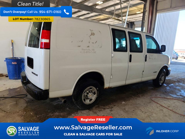 Used 2003 Chevrolet Express 2500 image 4