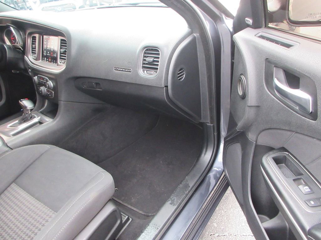 Used 2019 Dodge Charger GT image 17