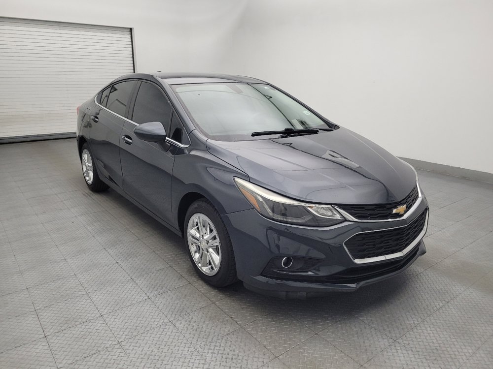 Used 2018 Chevrolet Cruze LT w/ Convenience Package FWD image 13