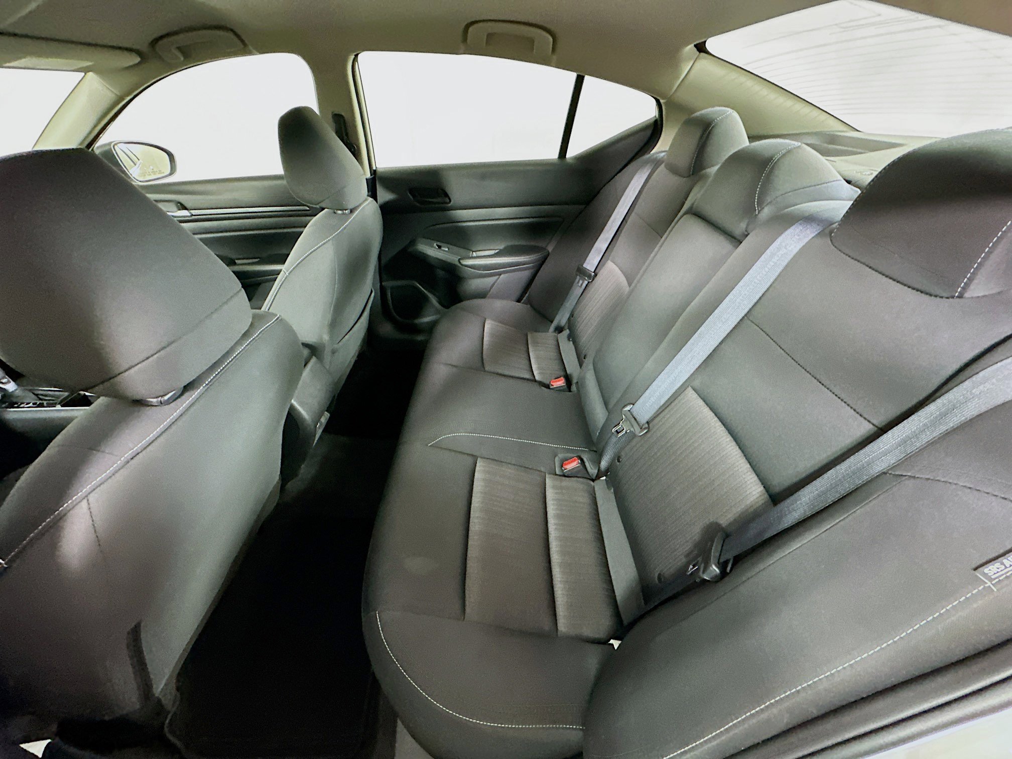 Used 2025 Nissan Altima 2.5 SV FWD image 25