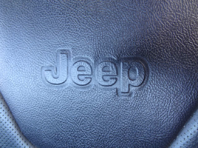 Used 2022 Jeep Compass Limited w/ Elite Group AWD/4WD image 8