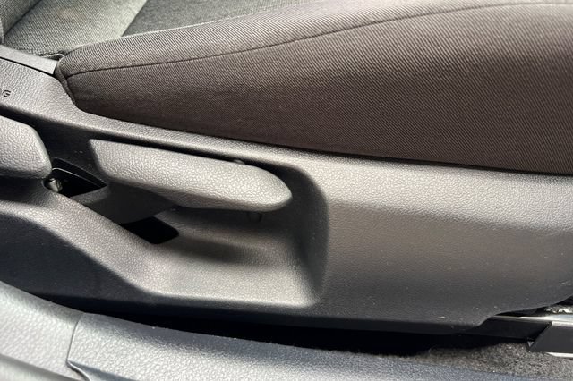 Used 2025 Toyota Camry LE FWD image 22