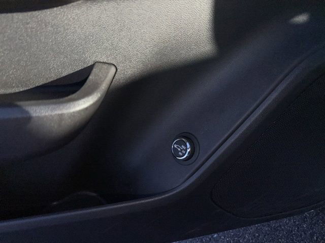 Used 2024 Chevrolet Blazer LT w/ Convenience Package image 30