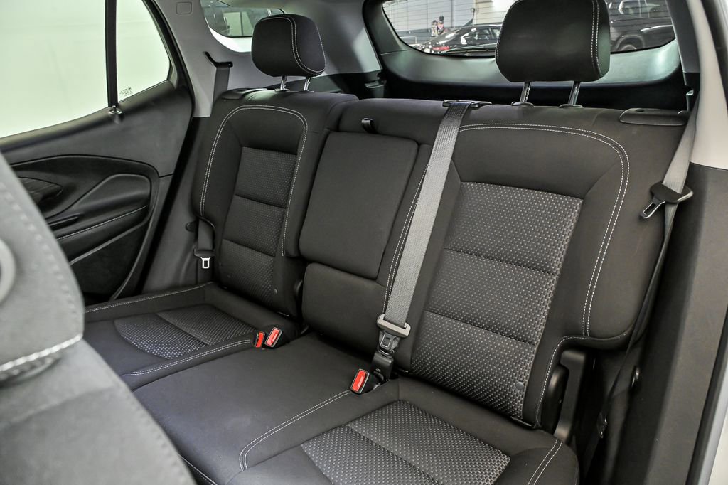 Used 2023 GMC Terrain SLE w/ Driver Convenience Package AWD/4WD image 14