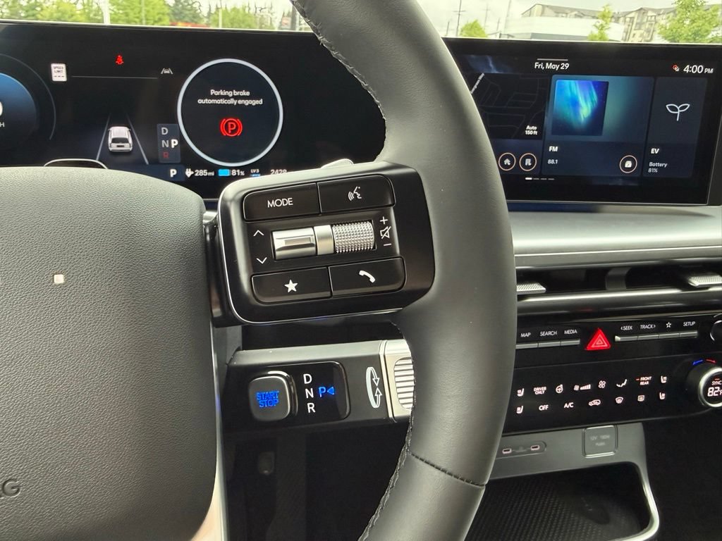 Certified 2026 Hyundai Ioniq 9 SEL AWD/4WD image 32