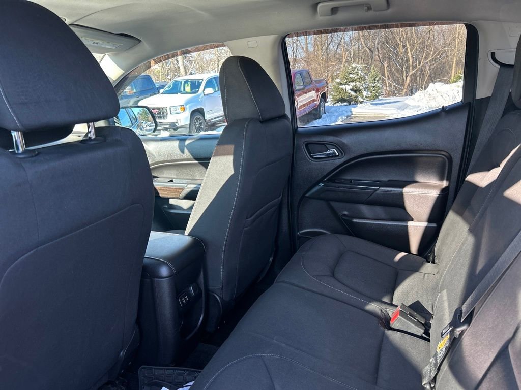 Used 2016 GMC Canyon SLE image 12