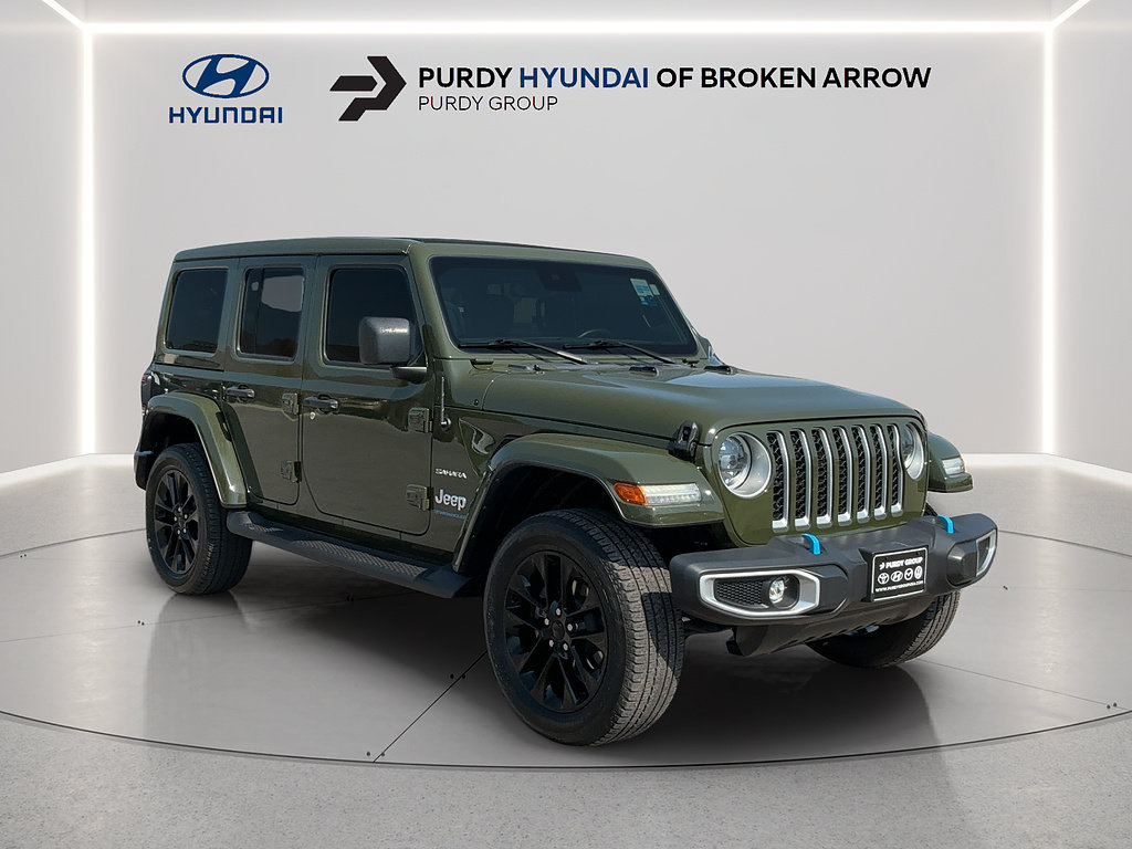 Used 2023 Jeep Wrangler Unlimited Sahara w/ Cold Weather Group AWD/4WD image 1