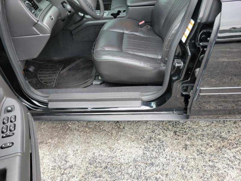 Used 2003 Mercury Marauder RWD image 20