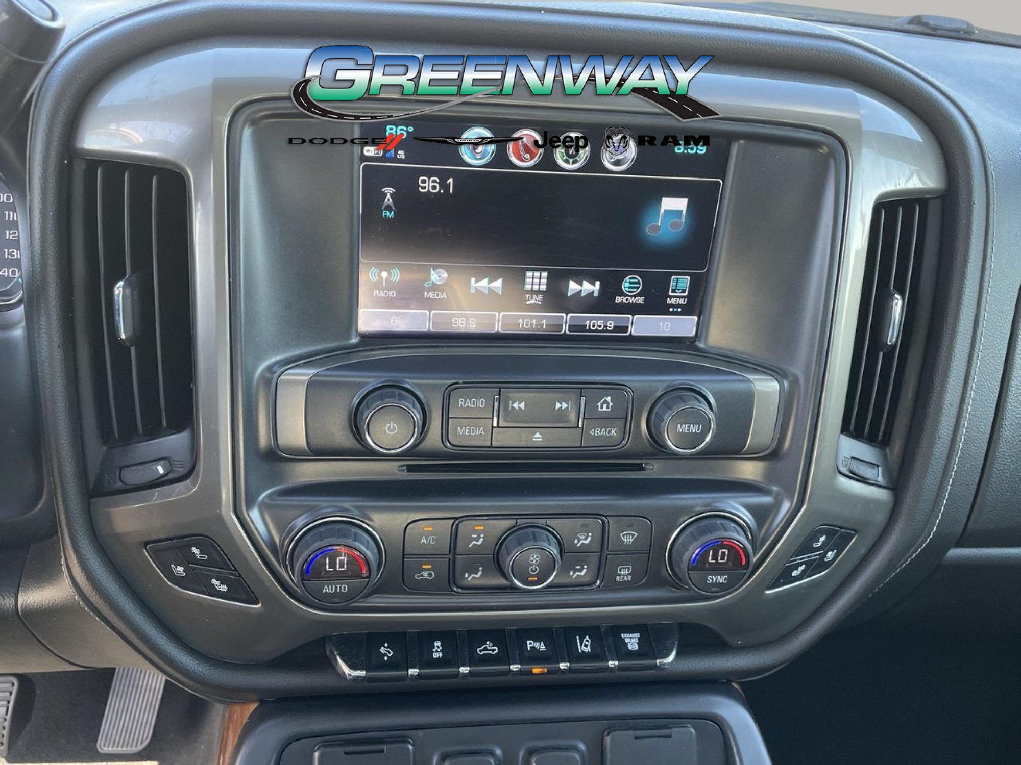 Used 2019 Chevrolet Silverado 2500 High Country w/ Duramax Plus Package AWD/4WD image 22